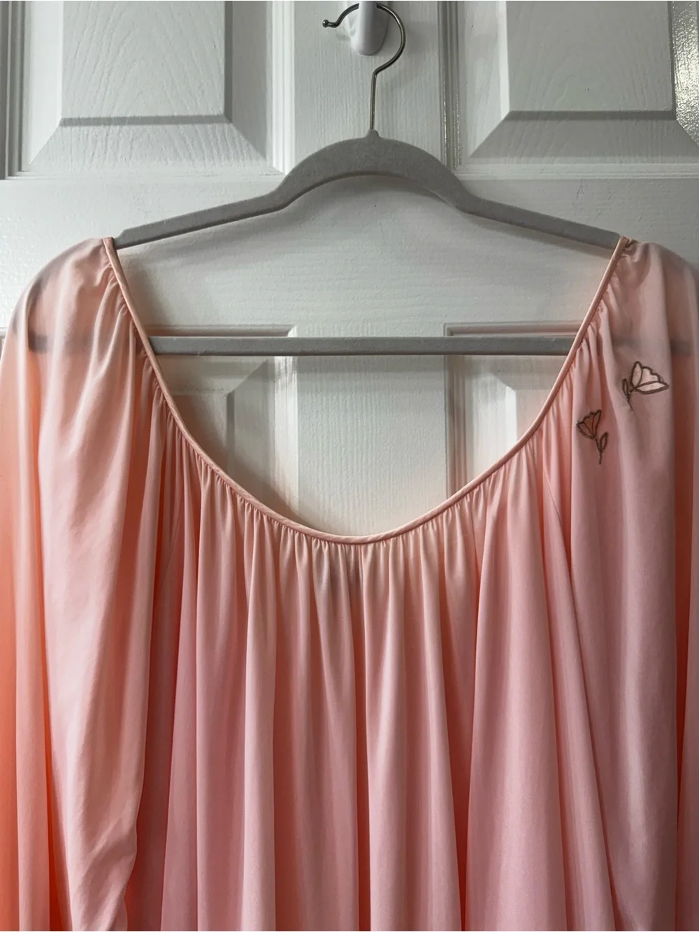 Vintage Lucie Ann Pink Delicate Ruffle Lace Cuffs Hem Subtle Floral Nightgown L